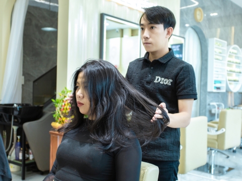 NHUỘM TÓC